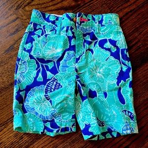 Lilly BOYS Size 2 Shorts